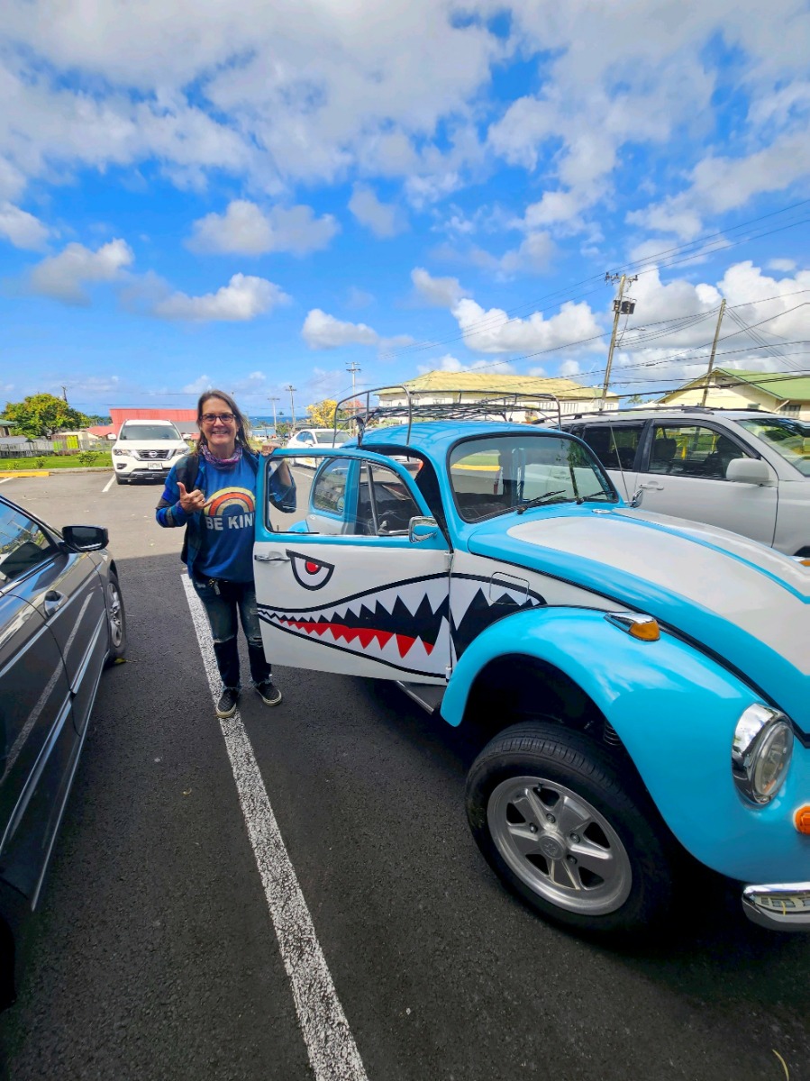 A Story from Hawaii: Michelle and Sharky